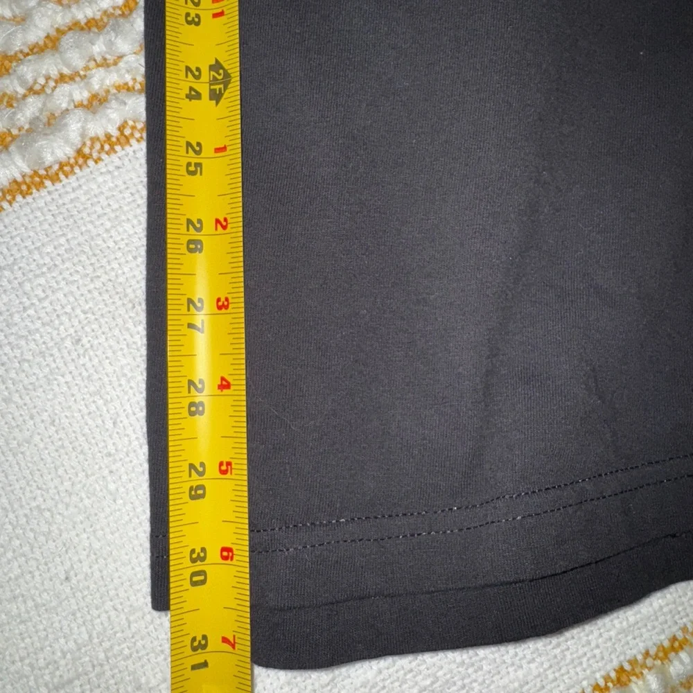 Harley-Davidson Honolulu Hawaii‎ Black Tee with Red and Yellow Design Men's XXL